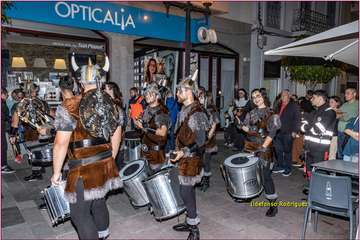 Pasacalle carnavalero, pregón a cargo del periodista Alberto Rodríguez y baile tradicional/TA e Ildefonso Rodríguez.